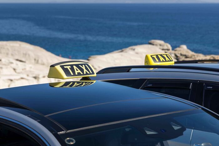 Milos Taxi