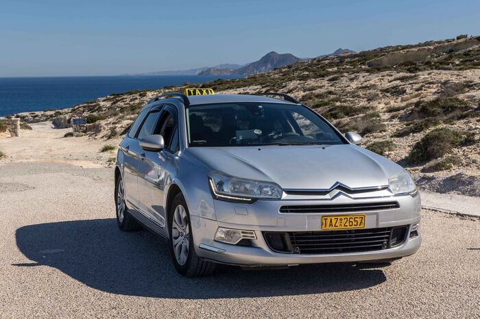 Milos Taxi vehicle