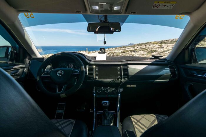 Milos Taxi vehicle